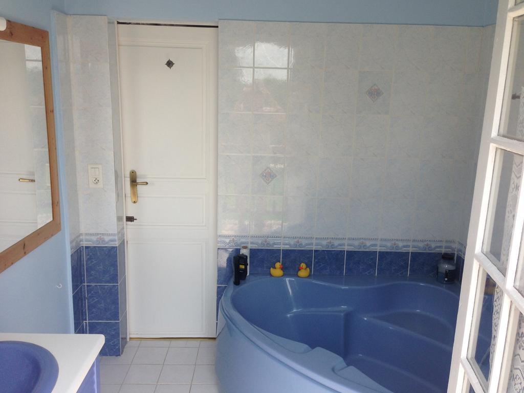Arret Et Aller Bed & Breakfast Argagnon Ruang foto