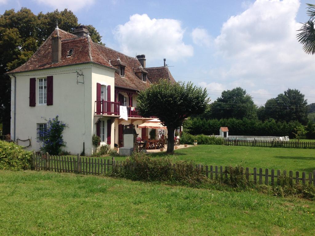 Arret Et Aller Bed & Breakfast Argagnon Bagian luar foto